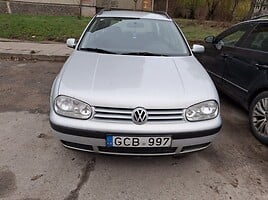 Volkswagen Golf 2000 г Универсал