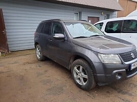 Suzuki Grand Vitara 2012 y Off-road / Crossover