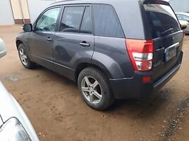 Suzuki Grand Vitara 2012 y Off-road / Crossover