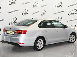 Volkswagen Jetta 1.6 TDI Comfort 2011 m