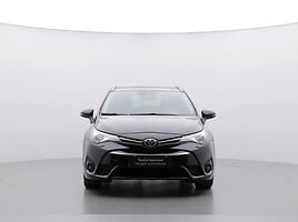 Toyota Avensis 2018 y Wagon