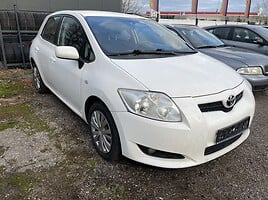 Toyota Auris 2008 y Hatchback