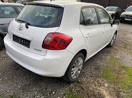 Toyota Auris 2008 y Hatchback