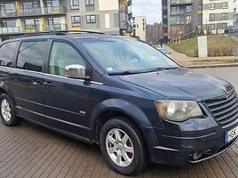 Chrysler Town & Country 2012 m Vienatūris