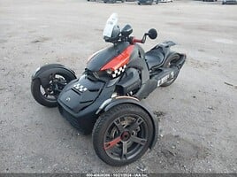 Can-Am 2021 y Three-wheel motorcycle