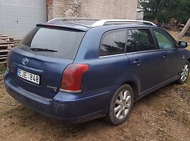 Toyota Avensis 2004 m Universalas