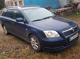 Toyota Avensis 2004 m Universalas