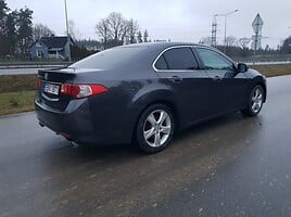 Honda Accord 2009 г Седан