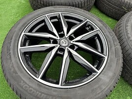 Mazda Siunciam, 7.5J ET40 light alloy R19 rims