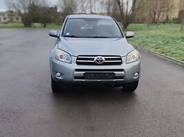 Toyota RAV4 2006 г Внедорожник / Кроссовер