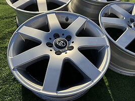 Toyota Siunciam, 6.5J ET42 light alloy R16 rims