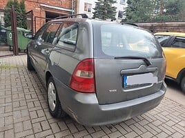 Toyota Corolla 2004 г запчясти