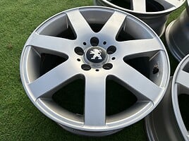 Peugeot Siunciam, 7J ET45 light alloy R16 rims