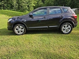 Nissan Qashqai 2012 m Sedanas