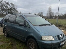 Volkswagen Sharan 2004 m dalys