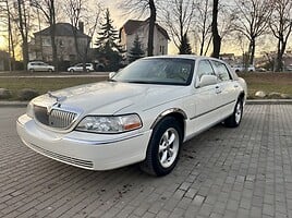 Lincoln Town Car 2007 m Sedanas