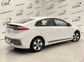 Hyundai Ioniq 2017 г Хэтчбек