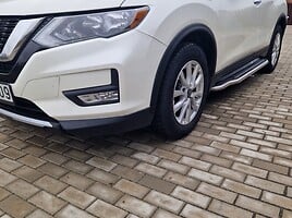 Nissan Rogue 2017 y Off-road / Crossover