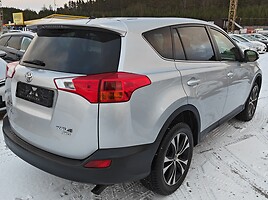 Toyota RAV4 2015 г Внедорожник / Кроссовер