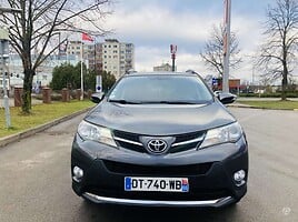 Toyota RAV4 2015 г Внедорожник / Кроссовер