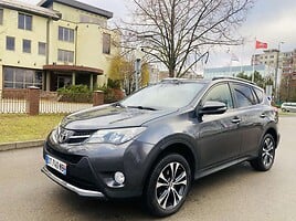 Toyota RAV4 2015 г Внедорожник / Кроссовер