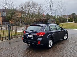 Subaru OUTBACK 2014 m Universalas