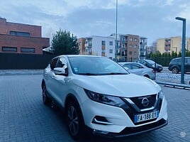 Nissan Qashqai 2019 y Off-road / Crossover