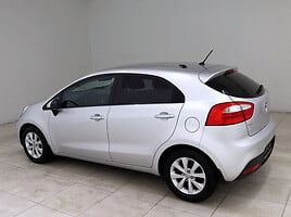 Kia Rio 2012 г Хэтчбек