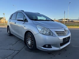 Toyota Verso Universalas 2011