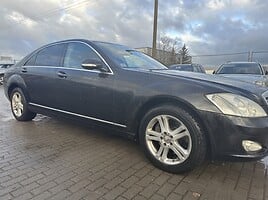 Mercedes-Benz S 320 2006 y Sedan