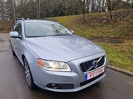 Volvo V70 2013 y Wagon