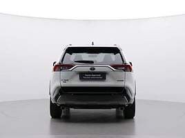 Toyota RAV4 2020 г Внедорожник / Кроссовер