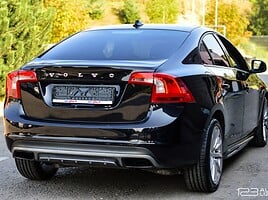 Volvo S60 2013 г Седан