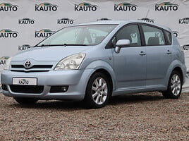 Toyota Corolla Verso Vienatūris 2006