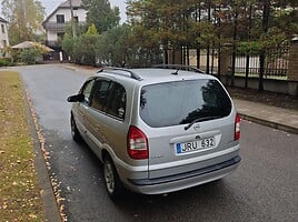 Opel Zafira 2005 m Vienatūris