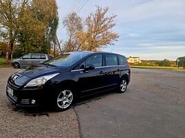 Peugeot 5008 2011 г Минивэн