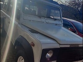 Land Rover Defender 1988 y Off-road / Crossover