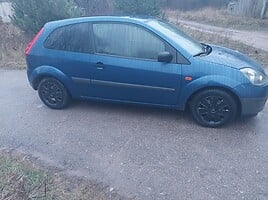 Ford Fiesta 2006 г Хэтчбек