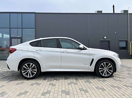 BMW X6 Visureigis / Krosoveris 2015