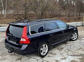 Volvo V70 D5 Summum 2010 y