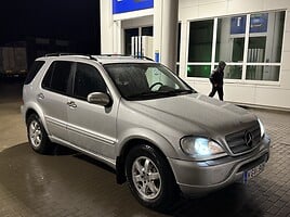 Mercedes-Benz ML 270 2004 y Off-road / Crossover