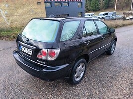 Lexus RX 300 2001 г Внедорожник / Кроссовер