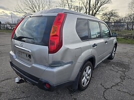 Nissan X-Trail 2009 y Off-road / Crossover