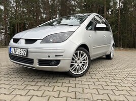 Mitsubishi Colt 2008 г Хэтчбек