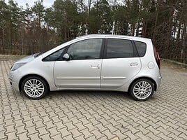 Mitsubishi Colt 2008 г Хэтчбек