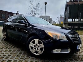 Opel Insignia 2011 г Универсал