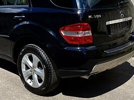 Mercedes-Benz ML 500 4-Matic 2005 m