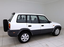 Toyota RAV4 1997 г Внедорожник / Кроссовер