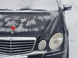 Mercedes-Benz E 320 2009 г Седан