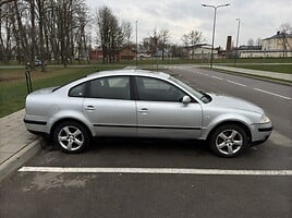 Volkswagen Passat 2002 г Седан